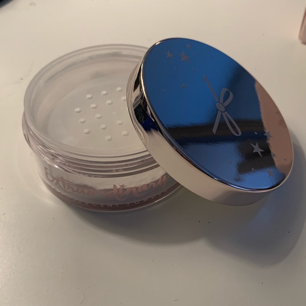 Translucent setting powder - Picture 3 of 3